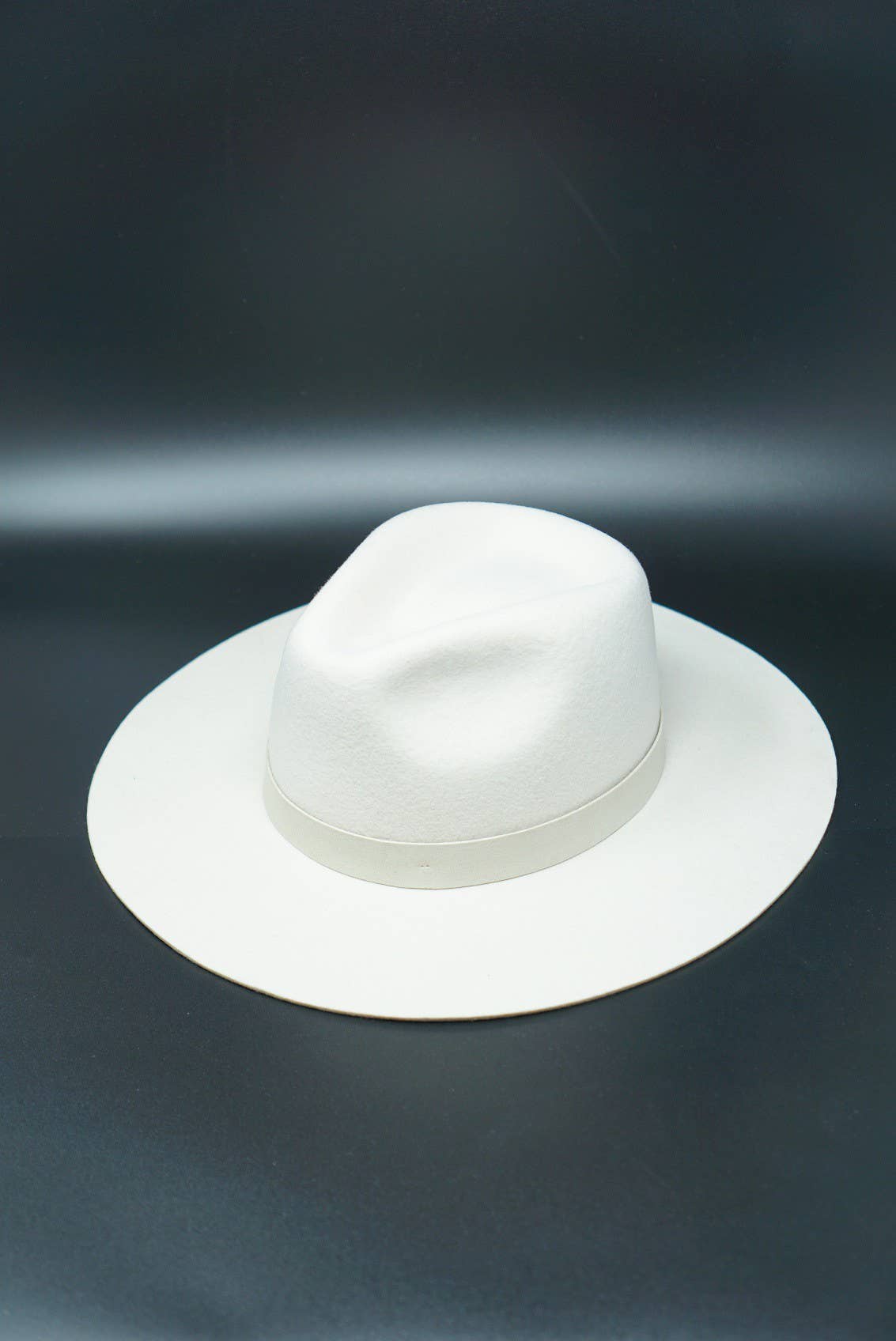 LANAI - Winter White 100% Wool Felt Structured Rancher with Vegan Leather Suede Band
