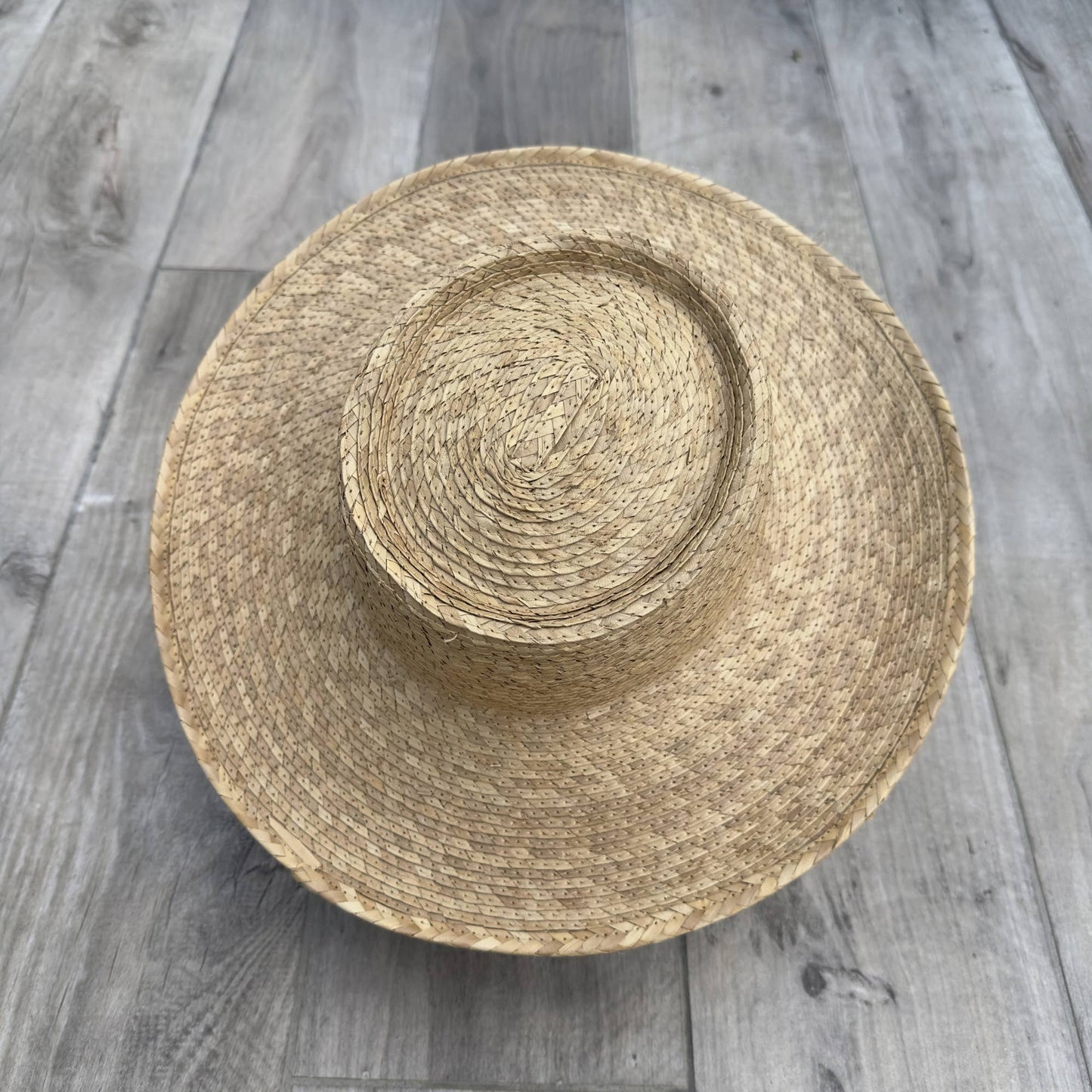 Palm Leaf Gambler Hat: Ivory