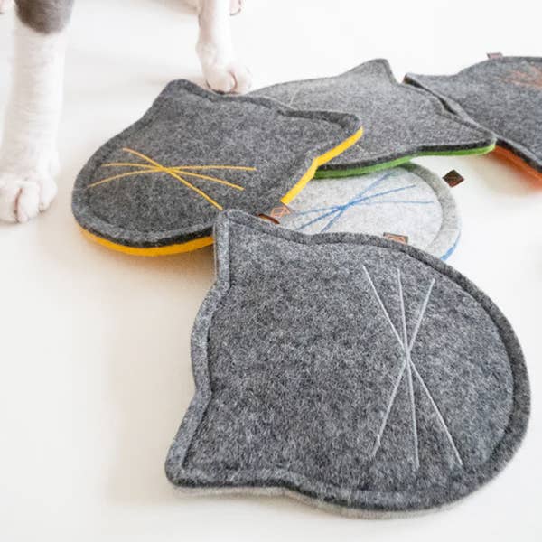 MODERNBEAST: CITY CAT Cat Toy with Organic Catnip